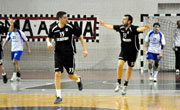 Men’s handball opens playoffs with a rout